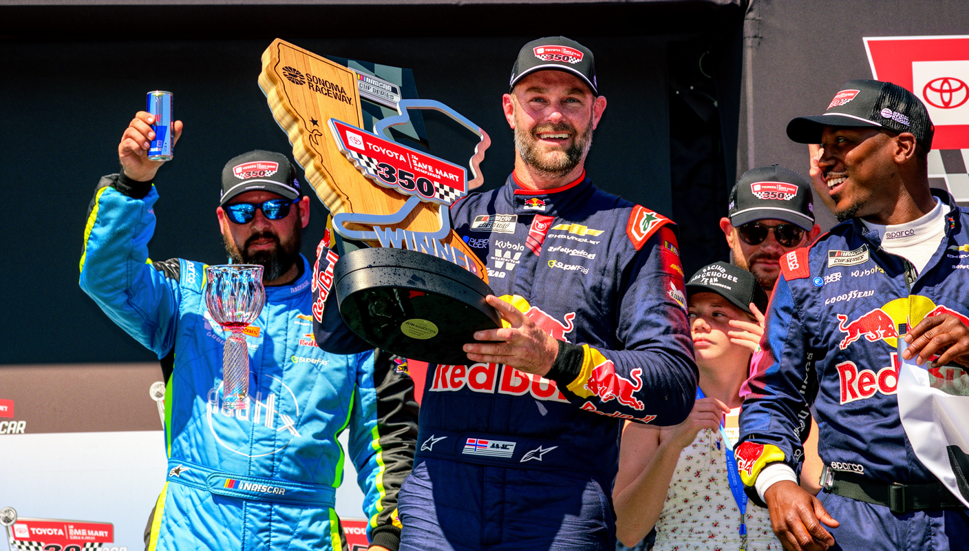Shane van Gisbergen 逆袭夺冠背后的4大关键启示：2026世界杯买球 - 2026世界杯投注 在索诺玛的不可复制之路